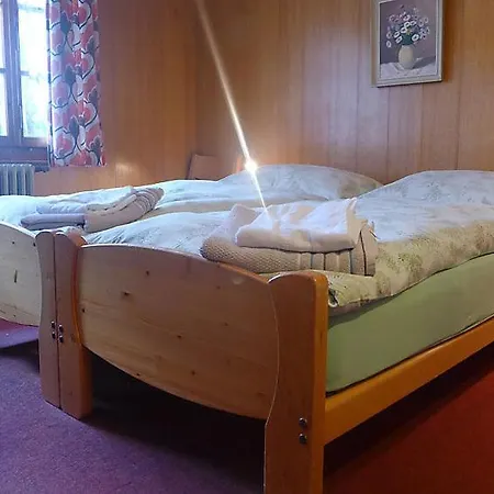 Sleeps 8 Wifi شقة زيرمات